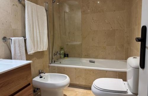 Guadalmina Apartamento | Tu descanso en Marbella, relax, golf y playa