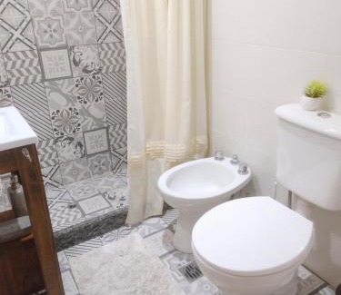 Lomas de Zamora Apartamento | Tu espacio en Lomitas con cochera
