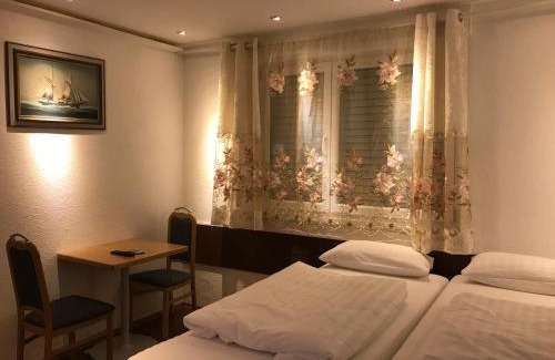 Ulm Casa | TU Ferienzimmer in Ulm Stadtmitte