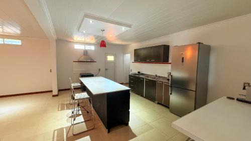 Villa Hernandarias Casa | Tu Refugio en Hernandarias con patio y quincho