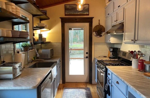 Sylva Casa | Tuckasegee River House