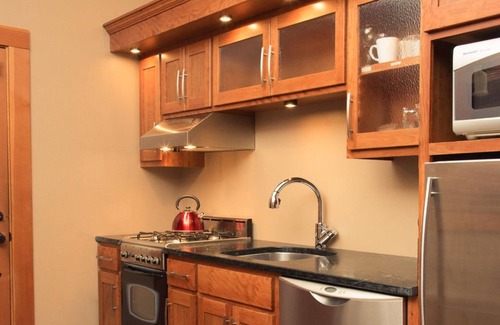 Friday Harbor Cama Y Desayuno | Tucker House Inn