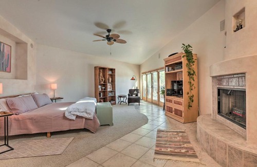 Catalina Foothills Estates Casa | Tucson Oasis La Casa de las Palmas with Pool!
