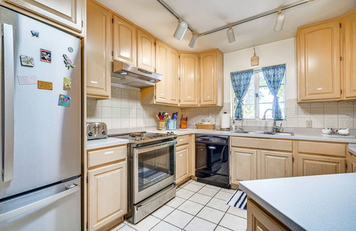 Peter Howell Casa | Tucson Vacation Rental w/ Pool ~ 1 Mi to Reid Park