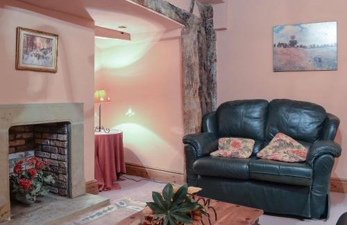 Easingwold Casa | Tudor House