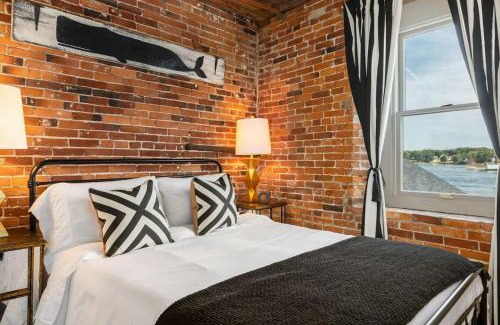 Portsmouth Apartamento | Tugboat Vista 2 Bedroom Downtown Portsmouth