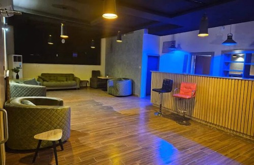 Kubwa Apartamento | Tugo Apartment