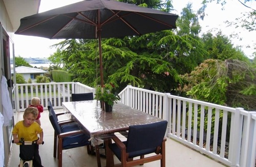 Two Mile Bay Casa | Tui's Rest - Un hogar lejos de casa