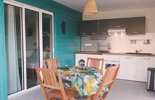 Le Moule Casa | Tukusi Bungalow