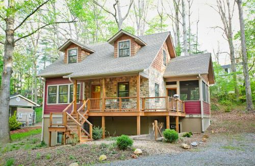 Black Mountain Casa | Tulip Cottage