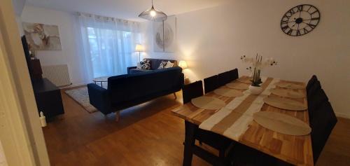 Cachan Apartamento | TULIPE - Spacieux appart 105 m2 -3 Ch - PARIS EXPO - CACHAN