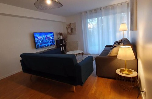 Cachan Apartamento | TULIPE - Spacieux appart 105 m2 -3 Ch - PARIS EXPO - CACHAN
