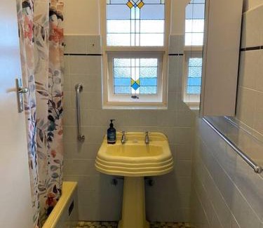 Tumby Bay Casa | Tumby Bay Escape - 4BR - Beautiful Beach Cottage