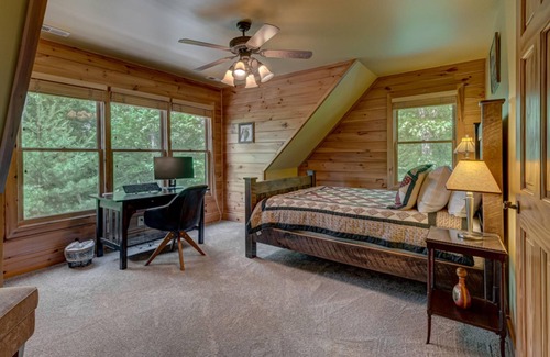 Morganton Casa | Tumnus Ridge by Escape to Blue Ridge