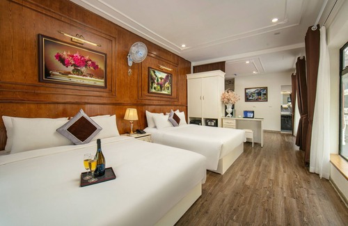 Hang Buom Hotel | Tunger Grand Hotel