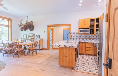 Tupper Lake Casa | Tupper Lake Beauty | LUX Big Tupper Lake House