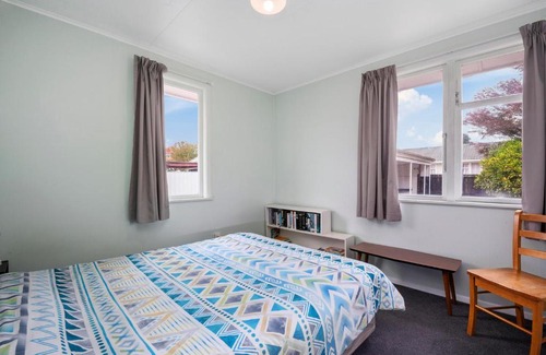 Turangi Casa | Turangi Barracks - Turangi Holiday Home