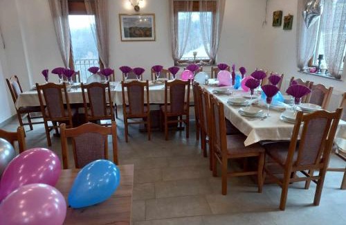 Sromlje Casa | Turistično - Izletniška kmetija Žerjav