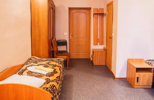 Lopatnikovo Casa | Turisticheskaya baza Kolos