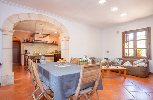Mancor de la Vall Villa | TURIXANT DALT - Villa con piscina privada en Mancor De La Vall. WiFi Gratis