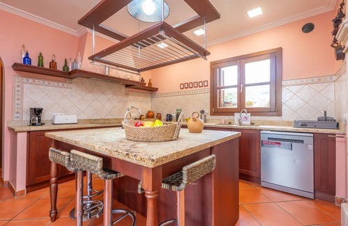 Mancor de la Vall Villa | TURIXANT DALT - Villa con piscina privada en Mancor De La Vall. WiFi Gratis