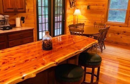 Harpers Ferry Cabina | Turkey Ridge Cabin