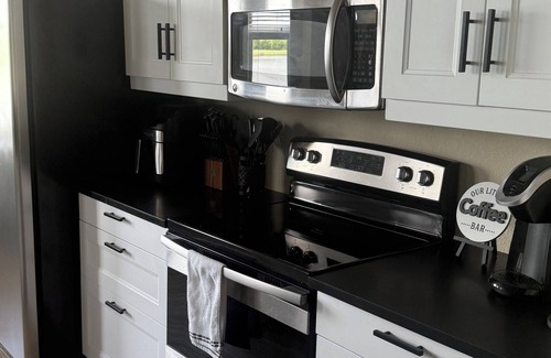 Braden River Condominio | Turn-key 2-bedroom condo in gated community on golf course, 30 min to beach