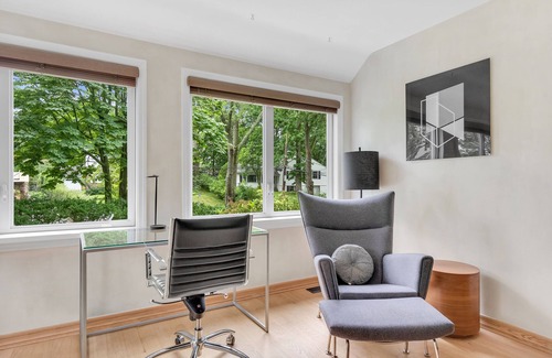 Larchmont Casa | Turnkey 5 Bedroom Home in Prime Larchmont