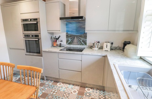 Beadnell Casa | TURNSTONE, family friendly, country holiday cottage in Beadnell