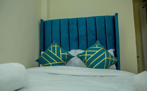 Nanyuki Apartamento | Turquoise Studio with Netflix & WIFI