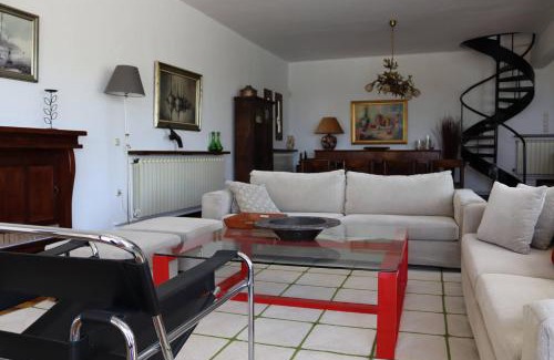 Phocis Region Villa | Turquoise Villa Loutraki