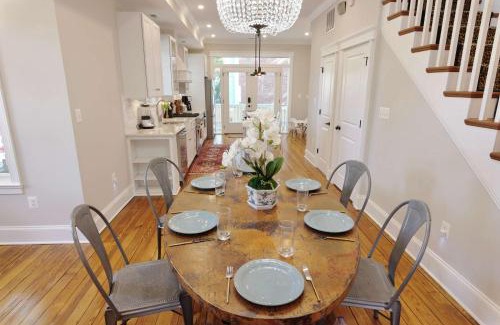 Stanton Park Casa | Turreted Townhouse - full of wonder