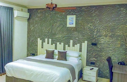 Dharavandhoo Casa | Turtle Inn Dharavandhoo