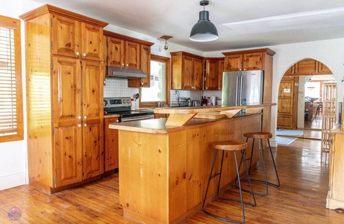 Mauricie Casa | Turtle Lake Chalet | Spa | Waterfront