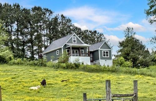 Hayesville Casa | TurtleKnob-1 Bedroom option