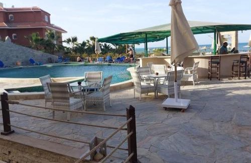Al Ahyaa Apartamento | Turtles Beach resort Hurghada Studio view sea view pool private beach Pools anf sunny balcony