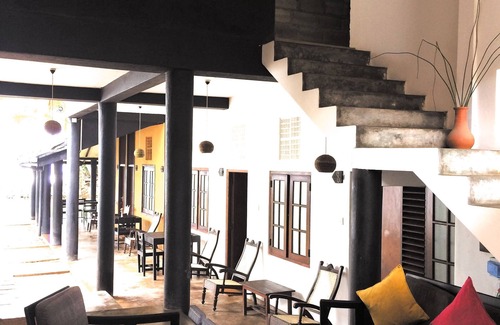 Thiranagama Casa | Turtles Rest and Curry Bowl