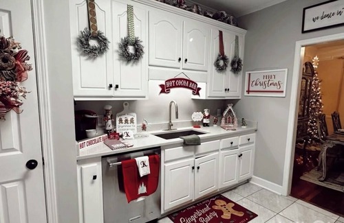 Tuscaloosa Casa | Tuscaloosa Gameday Home Away from Home! Rest, Relax, and Roll with the Tide!