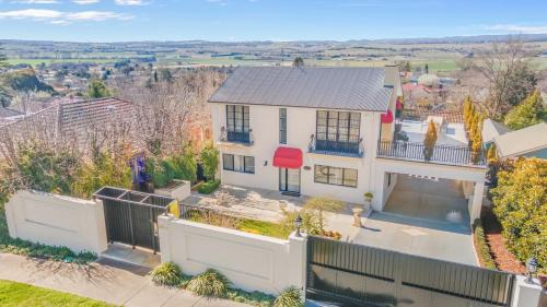 Bathurst Casa | Tuscan Dream on Keppel - Spectacular Views