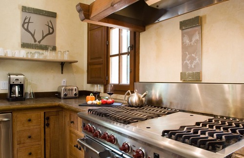 Glen Ellen Villa | Situado a medio camino entre el Valle de Napa y Sonoma County - Villa Nel Bosco