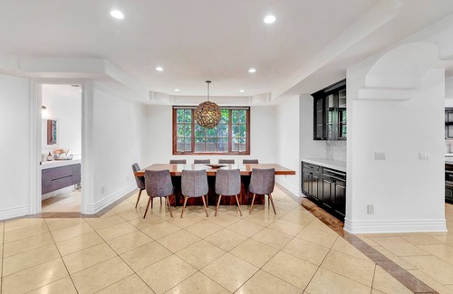 Encino Villa | Tuscany Luxury Mansion