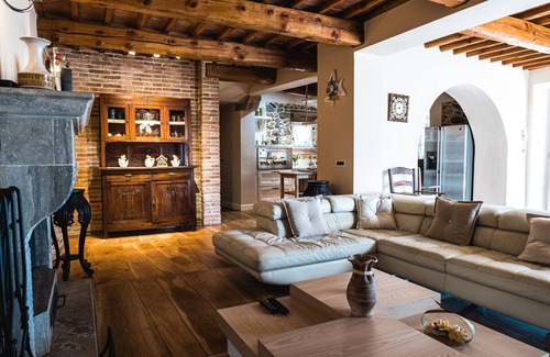Buti Villa | Villa en el corazón de la Toscana con piscina privada y vistas panorámicas.