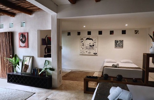 Zona Hotelera Casa | Residencia Gorila
