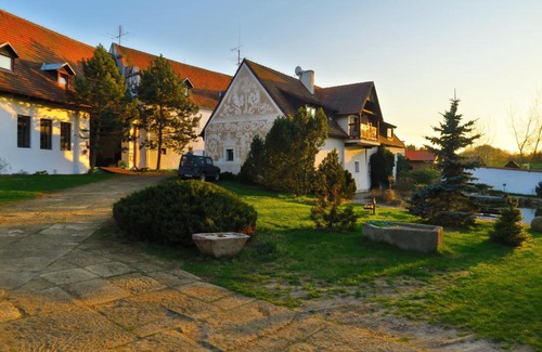 Chrast Casa | tvrz Holešice-Orlická přehrada, Penzion