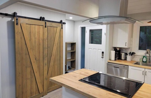 Tweed Casa | Tweed Lakeview Haven