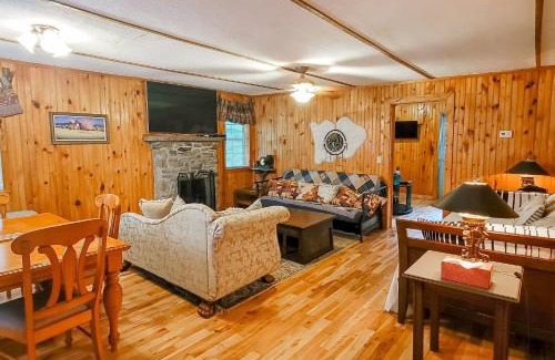 Gatlinburg Casa | Tweeting Brook
