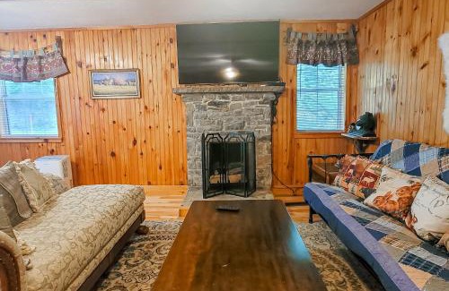 Gatlinburg Casa | Tweeting Brook