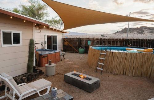 Wonder Valley Casa | Twentynine Palms Desert Oasis with Pool and Hot Tub!