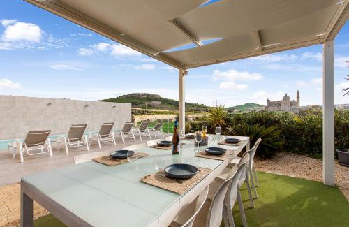 Ta' Għammar Casa | Twilight Gozitan Farmhouse With Pool - Happy Rentals