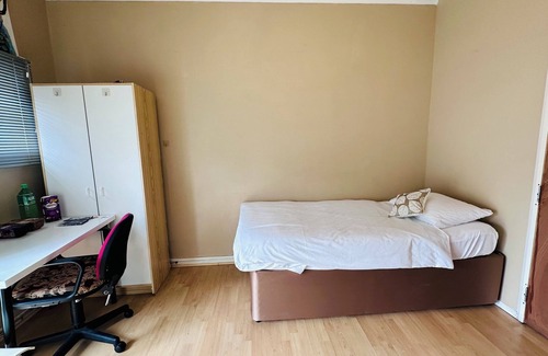 Somers Town Cama Y Desayuno | Twin Bedroom in Central London